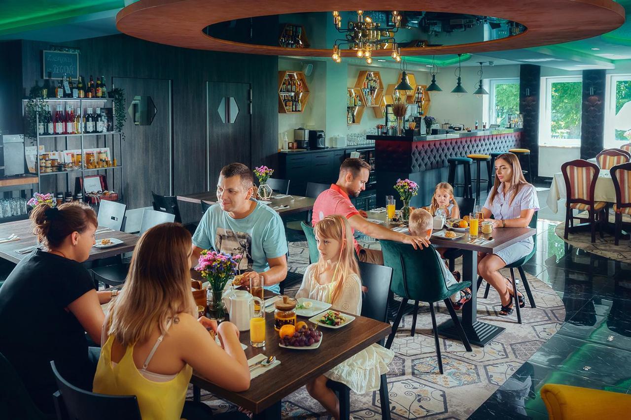 Zacisze Nad Nida Resort Pinczów Exterior foto